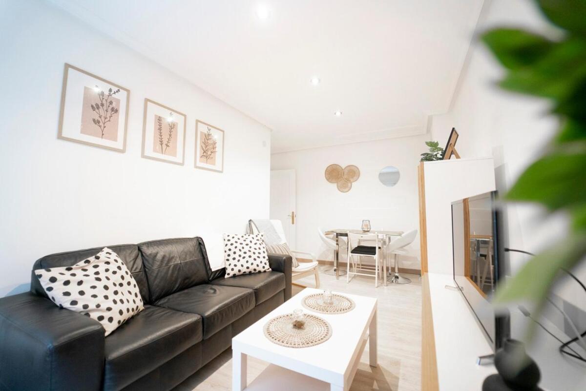 Apartamento Avenida De Castilla خيخون المظهر الخارجي الصورة